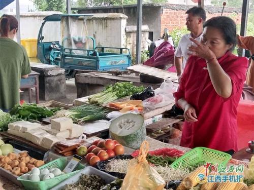 武寧縣新寧鎮(zhèn) 筑牢農(nóng)產(chǎn)品質(zhì)量安全防線，守護(hù)人民‘舌尖上的安全’